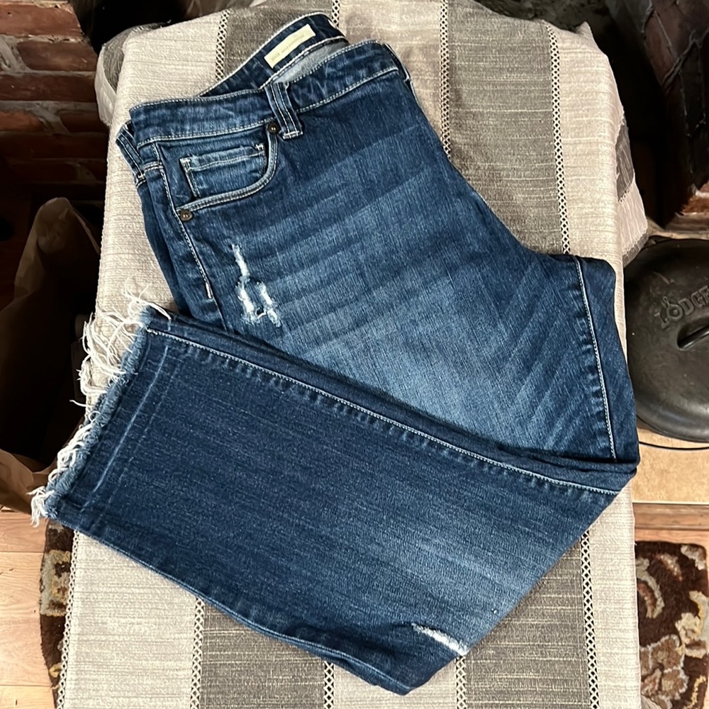 Reese Raw Hem Straight Leg Jeans, color Blue, Size 18 inseam 25” long.